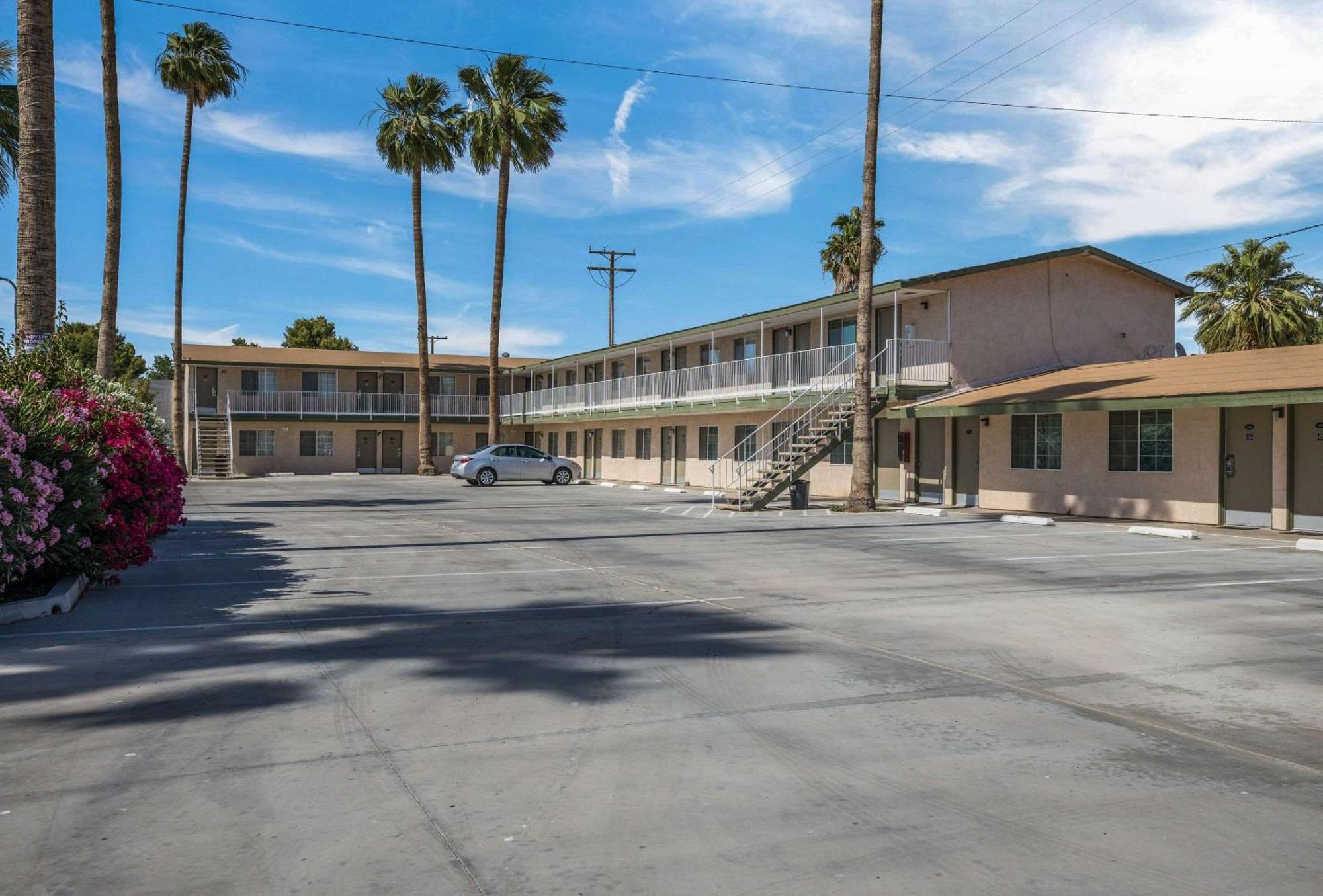 Rodeway Inn & Suites Blythe I-10 المظهر الخارجي الصورة