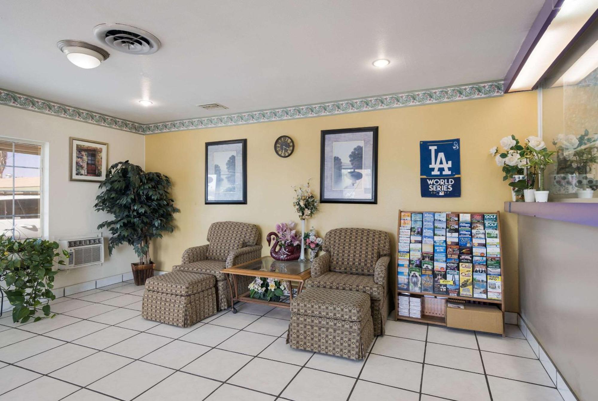 Rodeway Inn & Suites Blythe I-10 المظهر الخارجي الصورة