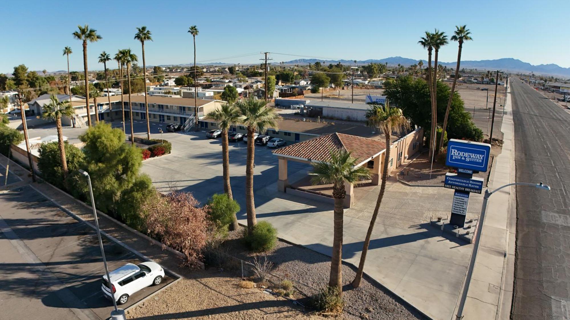 Rodeway Inn & Suites Blythe I-10 المظهر الخارجي الصورة